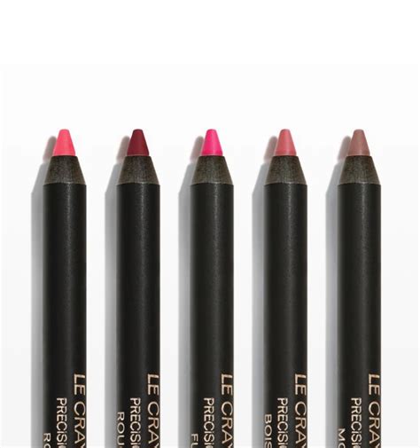 chanel makeup lip liner.